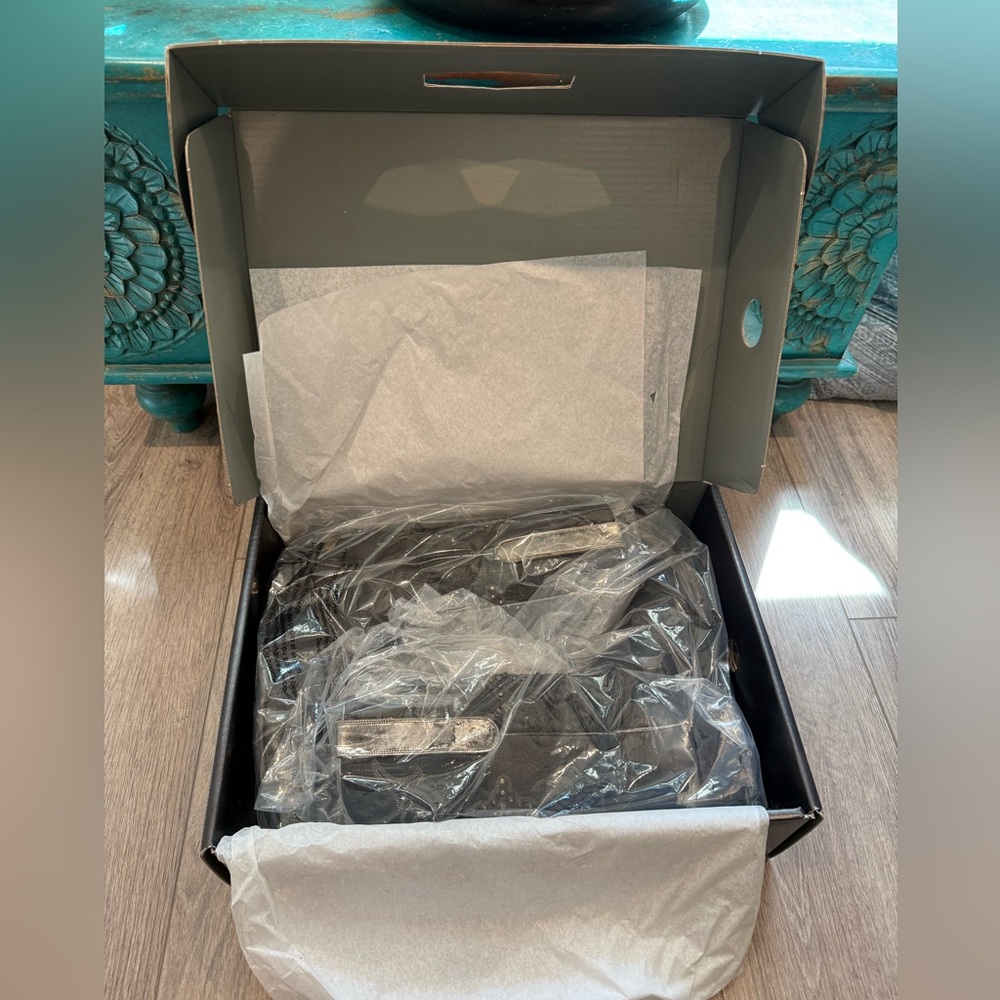 Lucchese men’s lizard wingtip studded boot size 10 - Picture 2 of 15